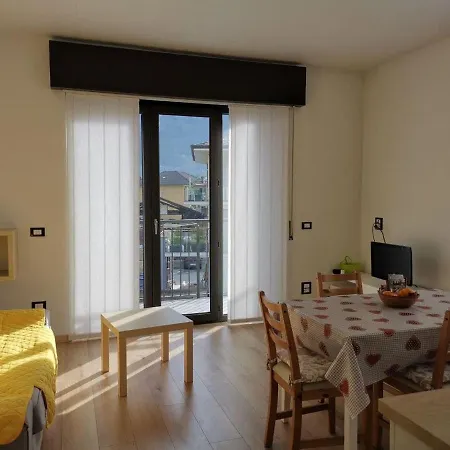 Apartment Vacanze Pausa Tra I Monti Tirano